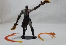 Boneco do Kratos God of War Oficial Playstation 3 (Action Figure)